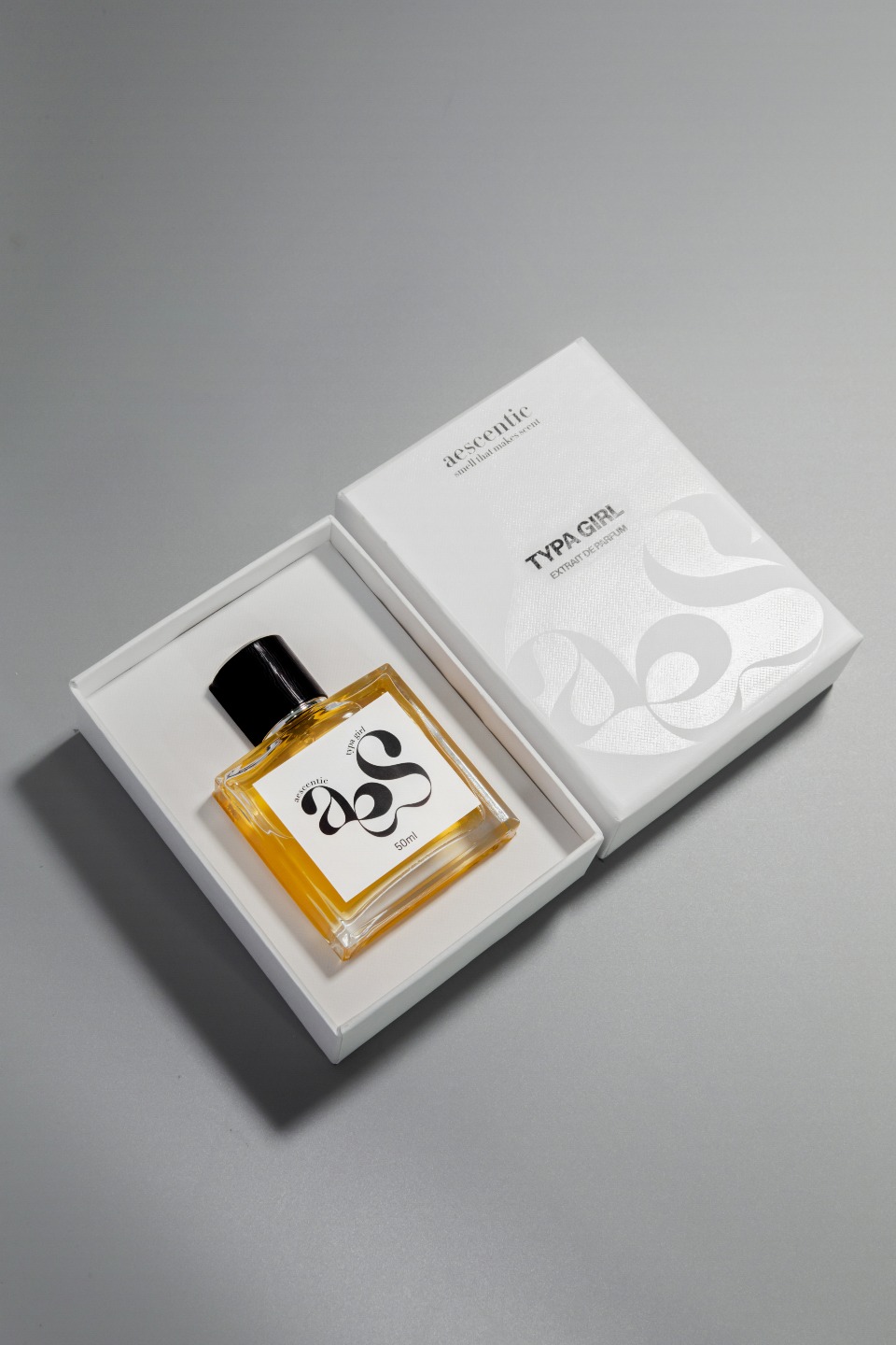 Nước hoa AESCENTIC - TYPA GIRL 50 ml