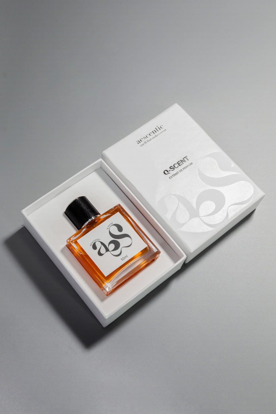 Nước hoa AESCENTIC - Q SCENT 50 ml